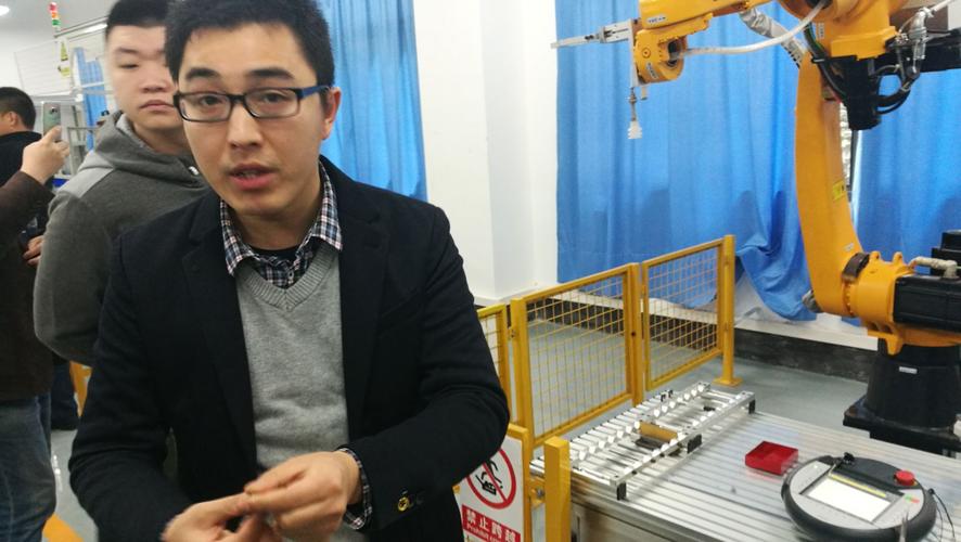 重庆机电职业技术学院一一考察记录